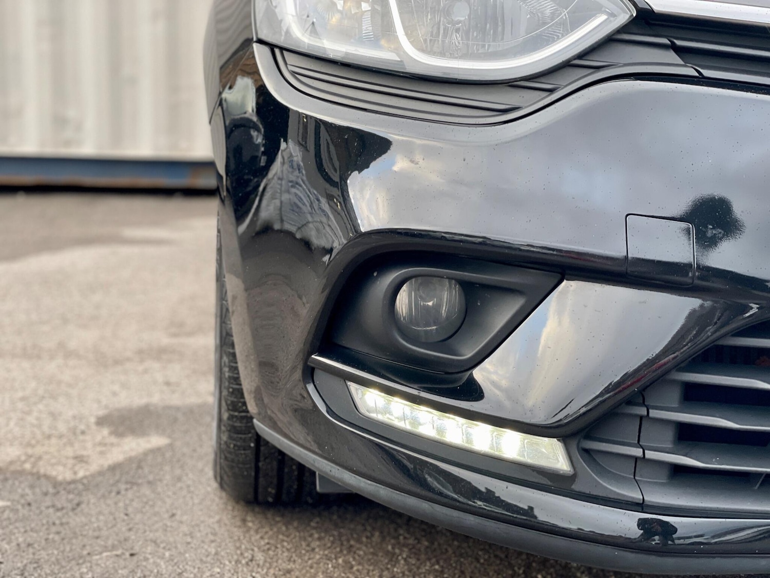 Used Renault Clio 2017 for sale - 76994181: Photo 29