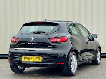 Used Renault Clio 2017 for sale - 76994181: Photo