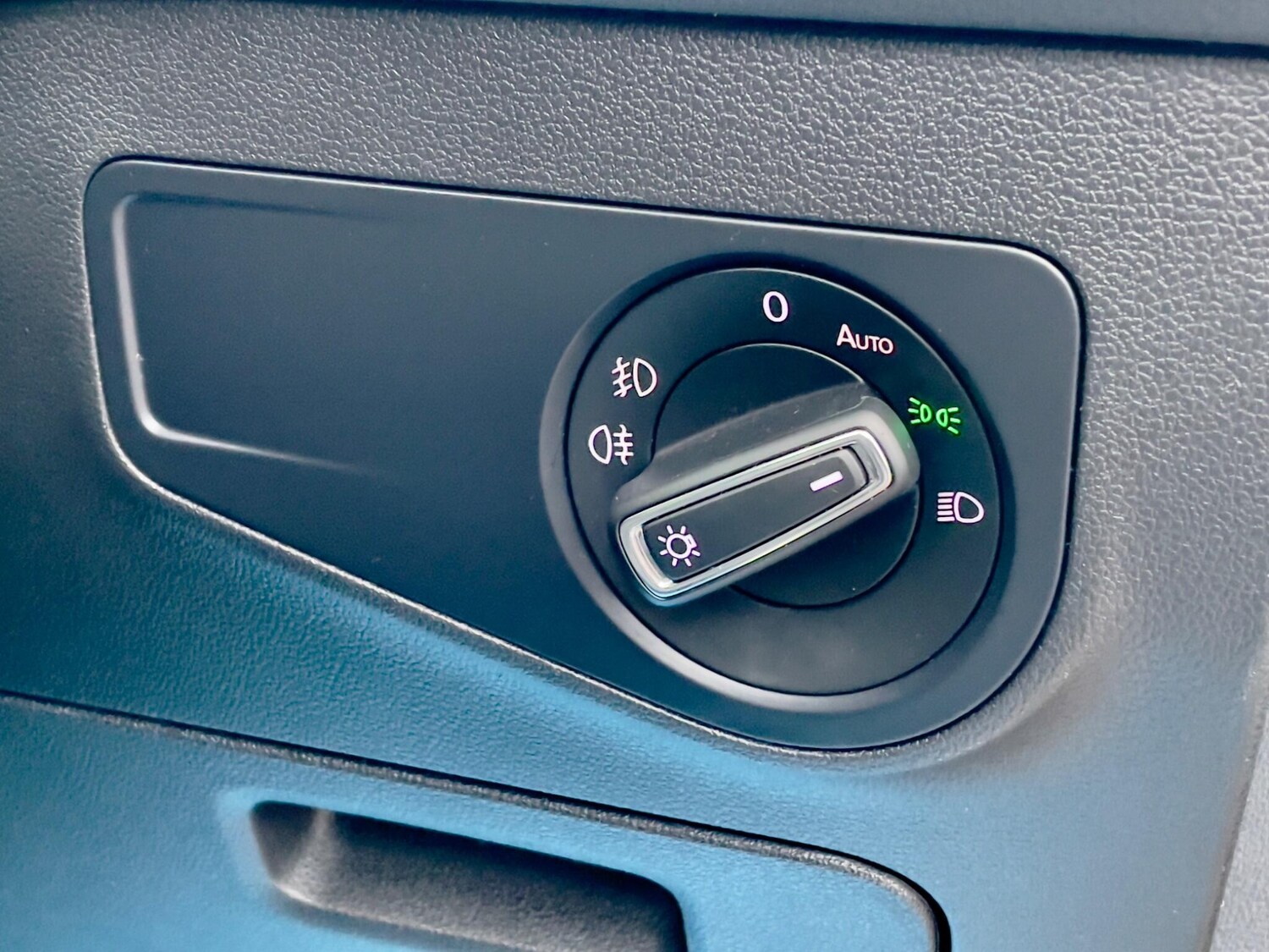 Used Volkswagen Tiguan 2020 for sale - 77478560: Photo 33