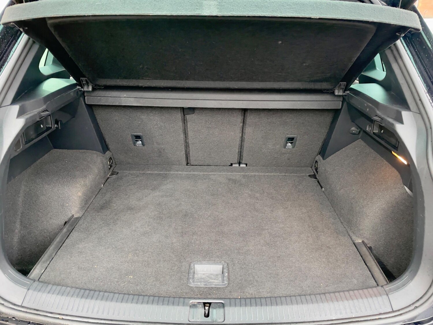 Used Volkswagen Tiguan 2020 for sale - 77478560: Photo 42