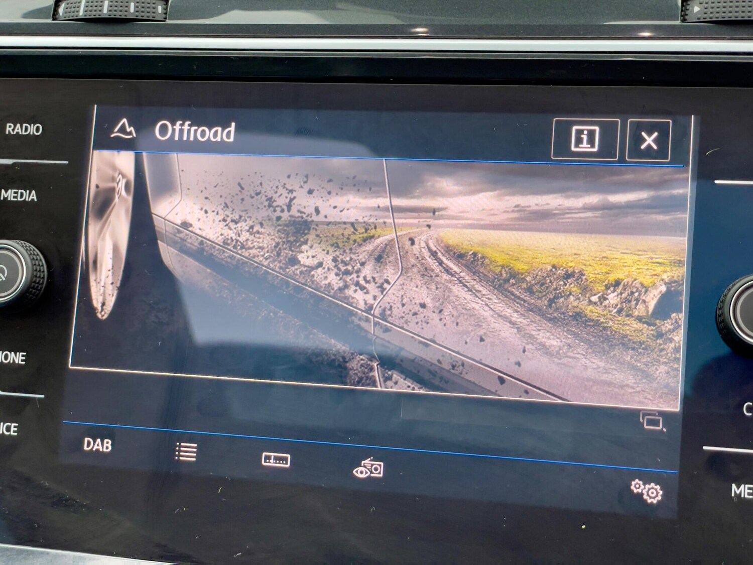 Used Volkswagen Tiguan 2020 for sale - 77478560: Photo 63