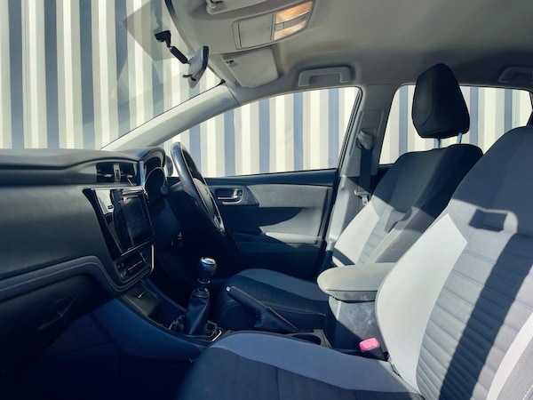 Used Toyota Auris 2015 for sale - 76246880: Photo 41