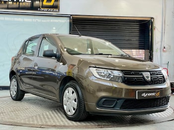 Used Dacia Sandero 2018 for sale - 79248682: Photo
