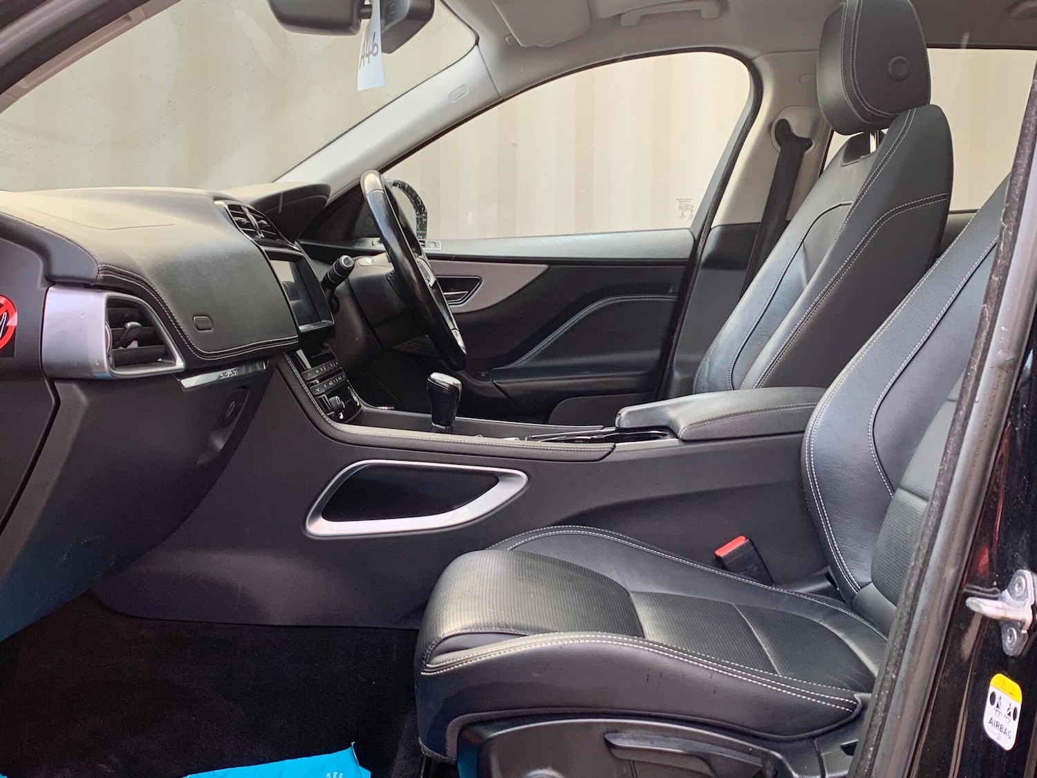 Used Jaguar F-Pace 2016 for sale - 76512906: Photo 18