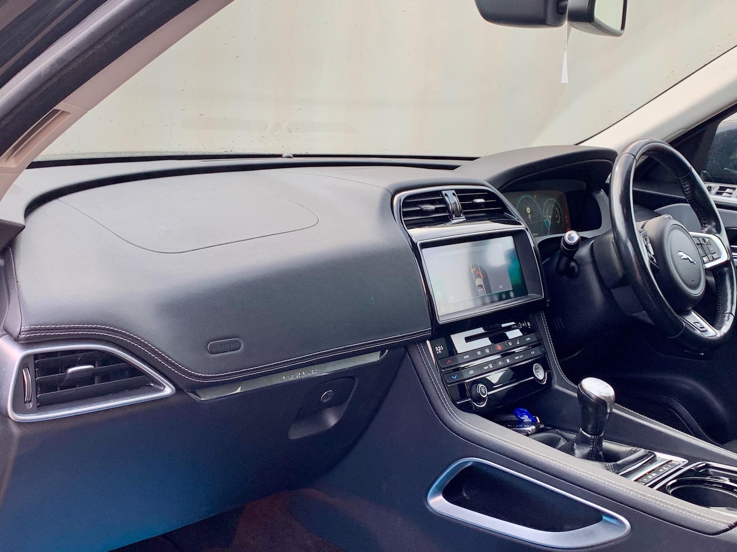 Used Jaguar F-Pace 2016 for sale - 76512906: Photo 22