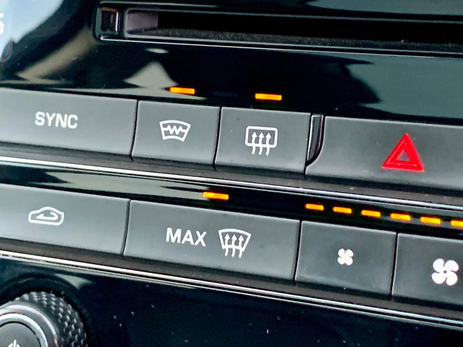 Used Jaguar F-Pace 2016 for sale - 76512906: Photo 39