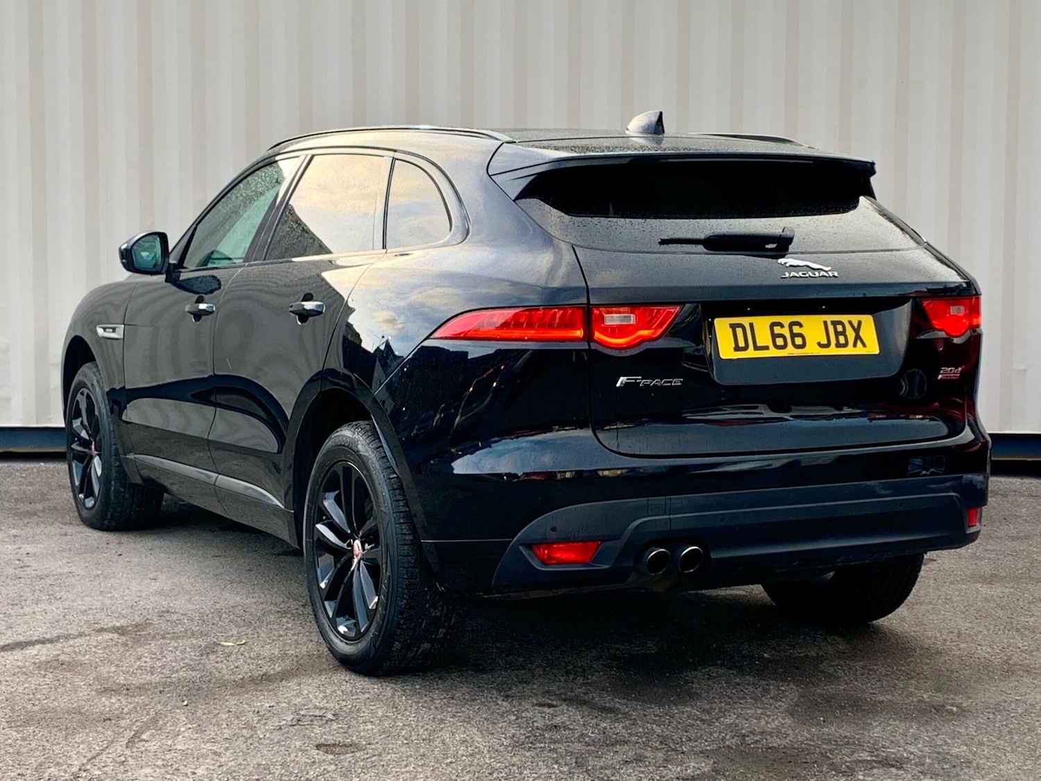 Used Jaguar F-Pace 2016 for sale - 76512906: Photo 4
