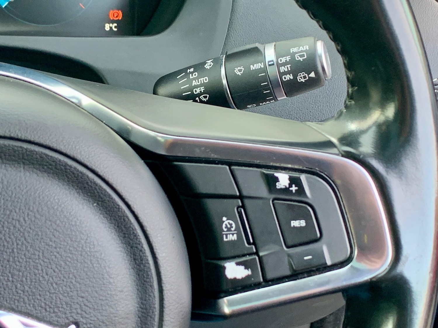 Used Jaguar F-Pace 2016 for sale - 76512906: Photo 40