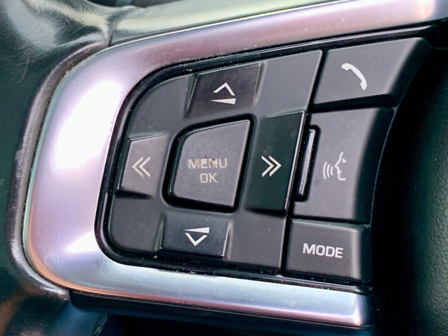 Used Jaguar F-Pace 2016 for sale - 76512906: Photo 41