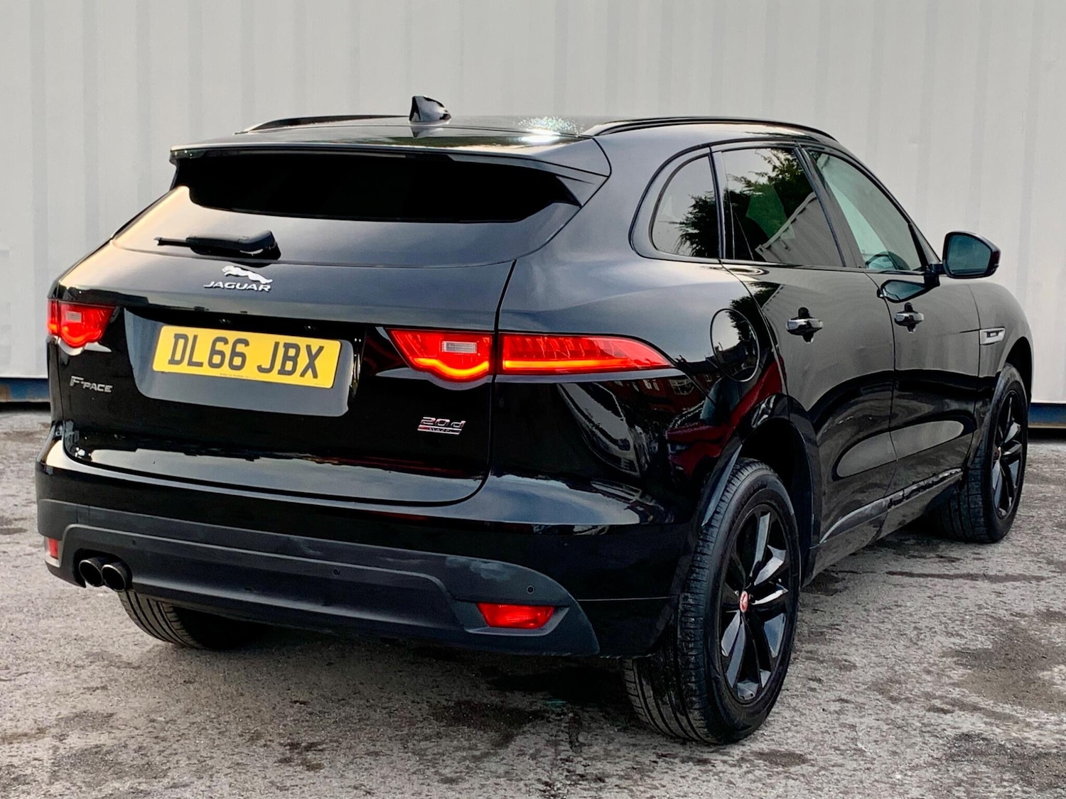 Used Jaguar F-Pace 2016 for sale - 76512906: Photo 5