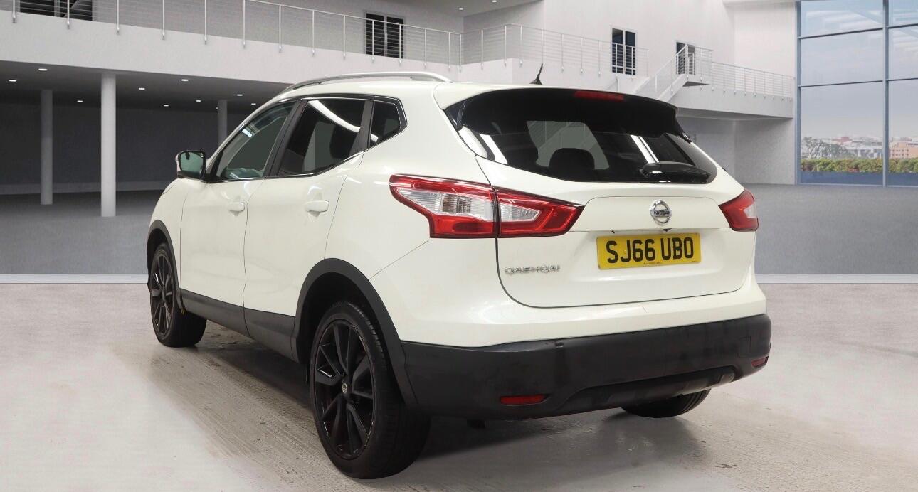 Used Nissan Qashqai for sale - 76728074: Photo 3