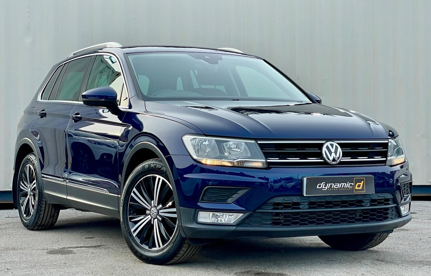 Used Volkswagen Tiguan for sale - 77574248: Photo 2