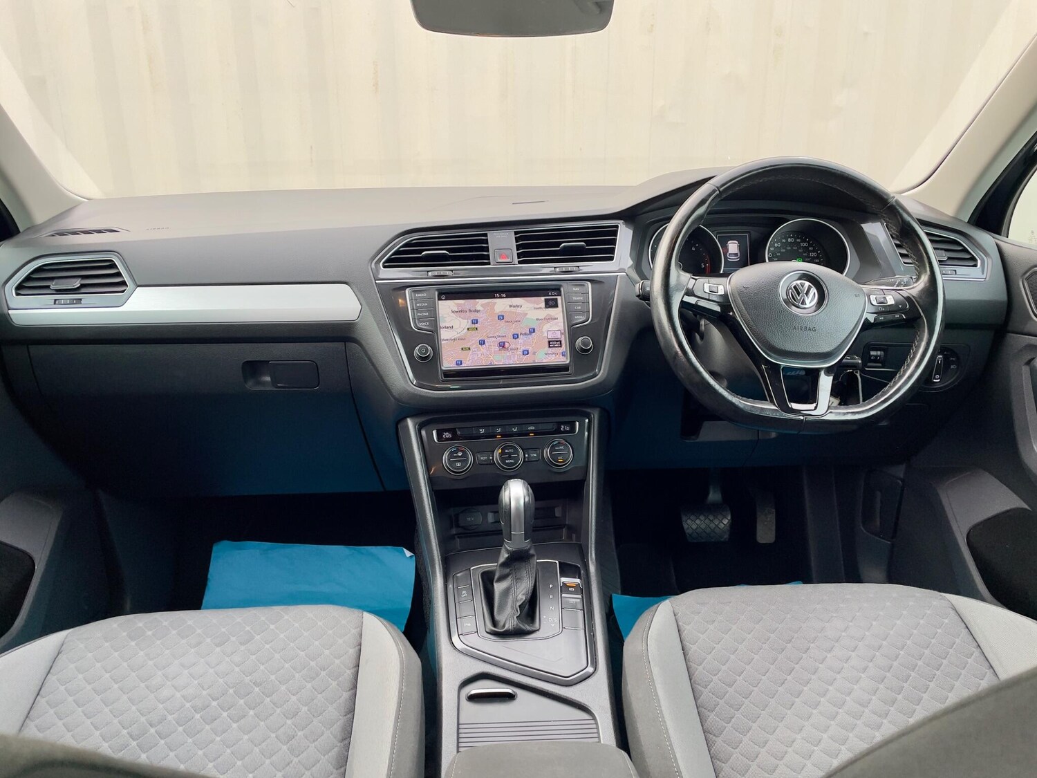 Used Volkswagen Tiguan for sale - 77574248: Photo 9