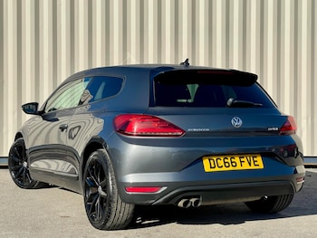 Used Volkswagen Scirocco 2016 for sale - 76072844: Photo 4