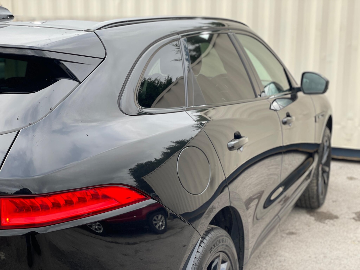 Used Jaguar F-Pace 2018 for sale - 77597904: Photo 21