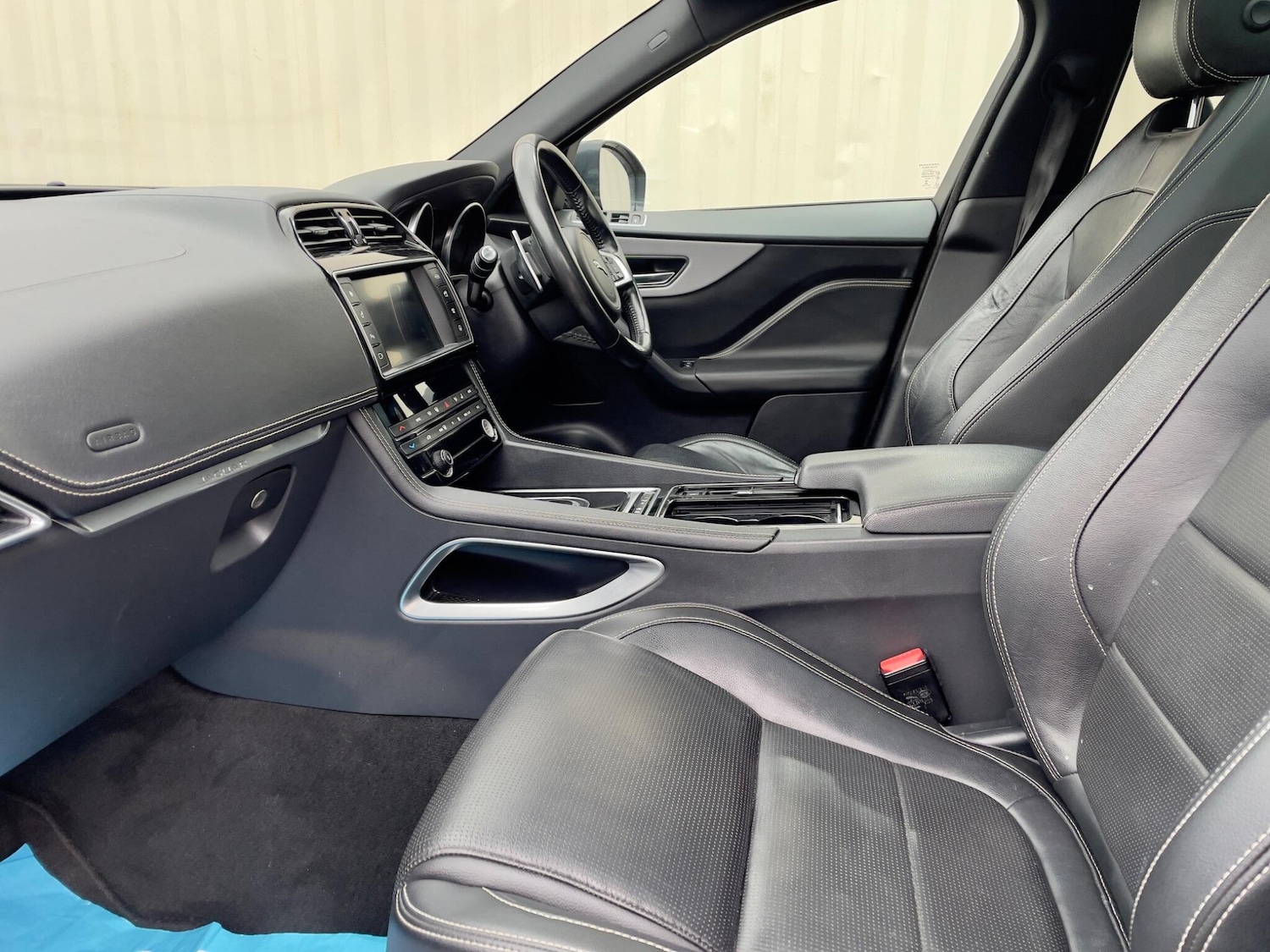 Used Jaguar F-Pace 2018 for sale - 77597904: Photo 48