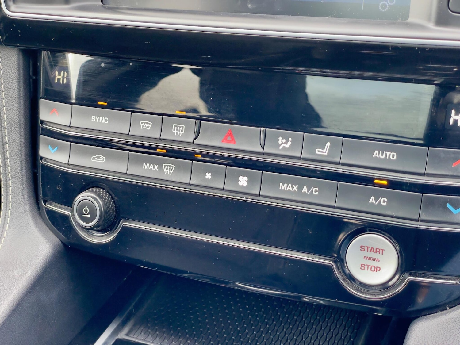 Used Jaguar F-Pace 2018 for sale - 77597904: Photo 57