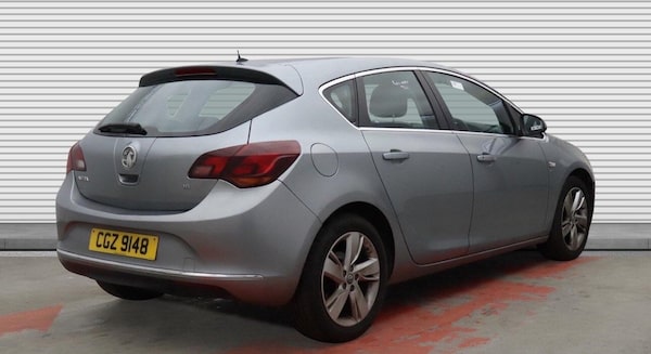 Used Vauxhall Astra 2016 for sale - 76306716: Photo 3