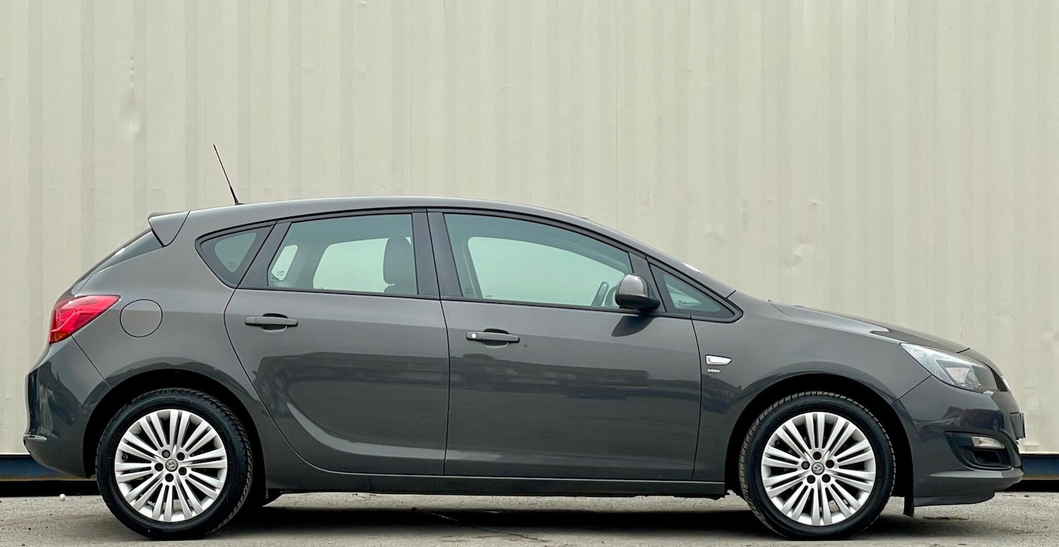 Used Vauxhall Astra 2013 for sale - 77066566: Photo 18