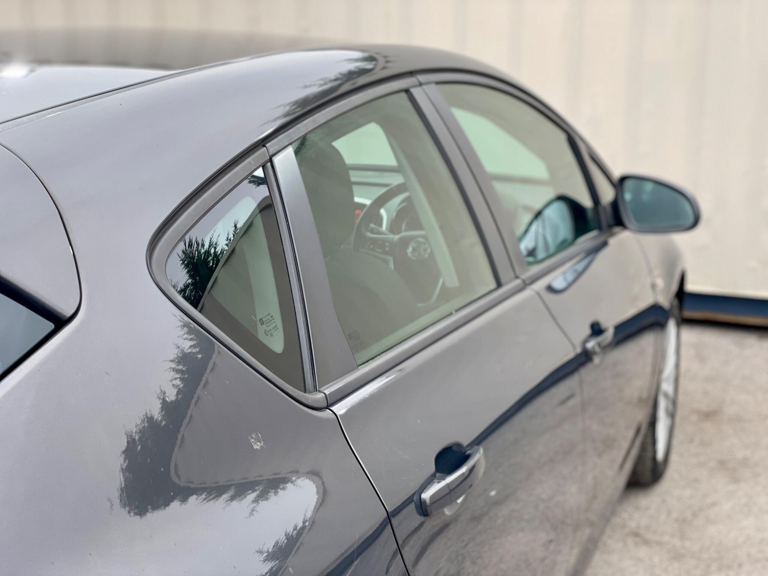 Used Vauxhall Astra 2013 for sale - 77066566: Photo 20