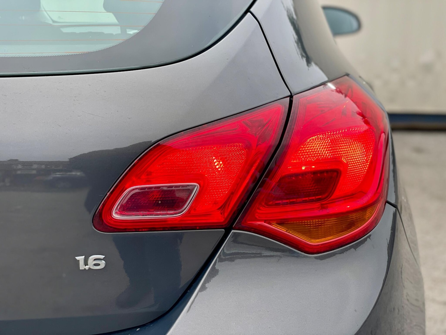 Used Vauxhall Astra 2013 for sale - 77066566: Photo 21