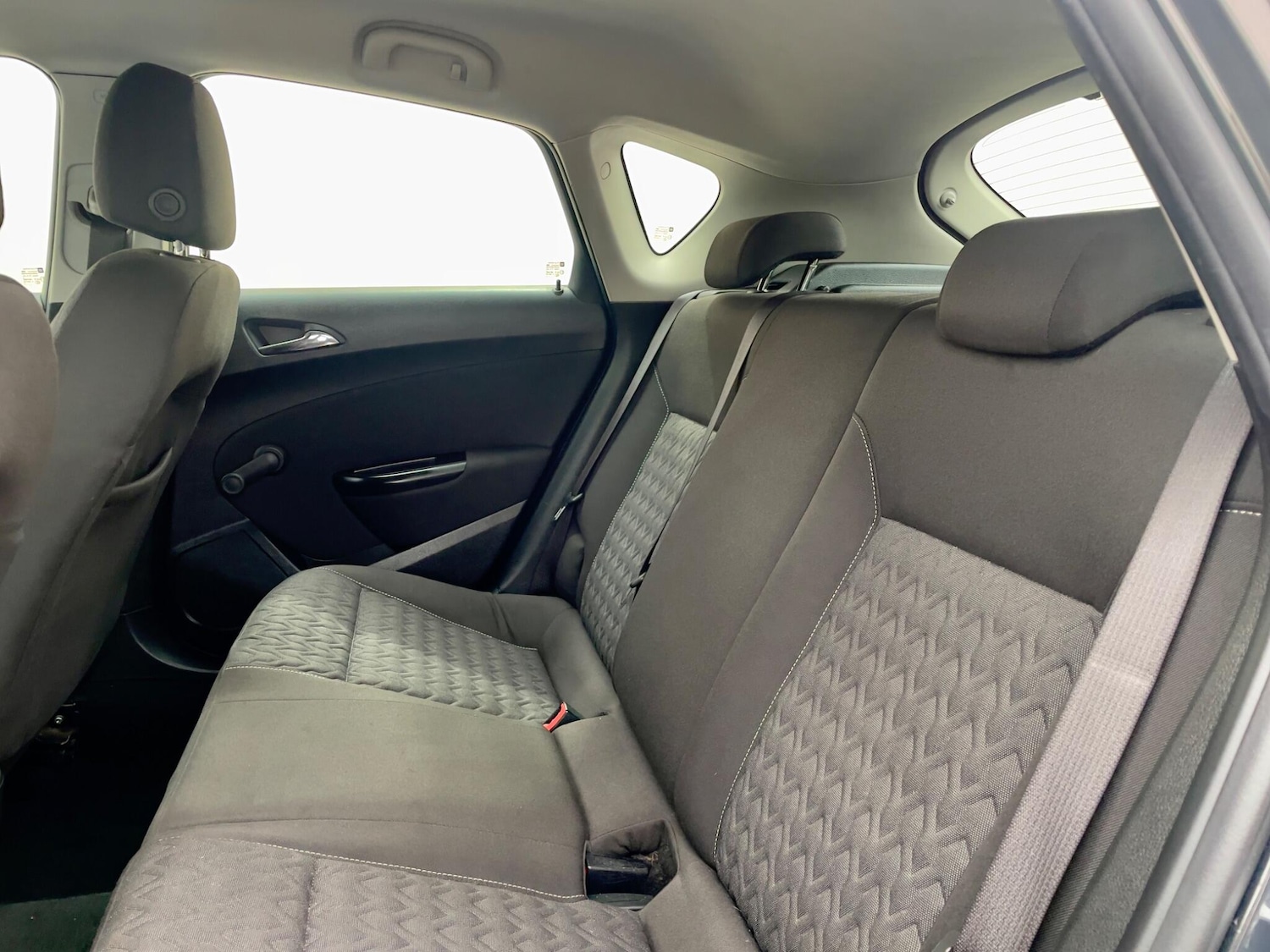 Used Vauxhall Astra 2013 for sale - 77066566: Photo 36