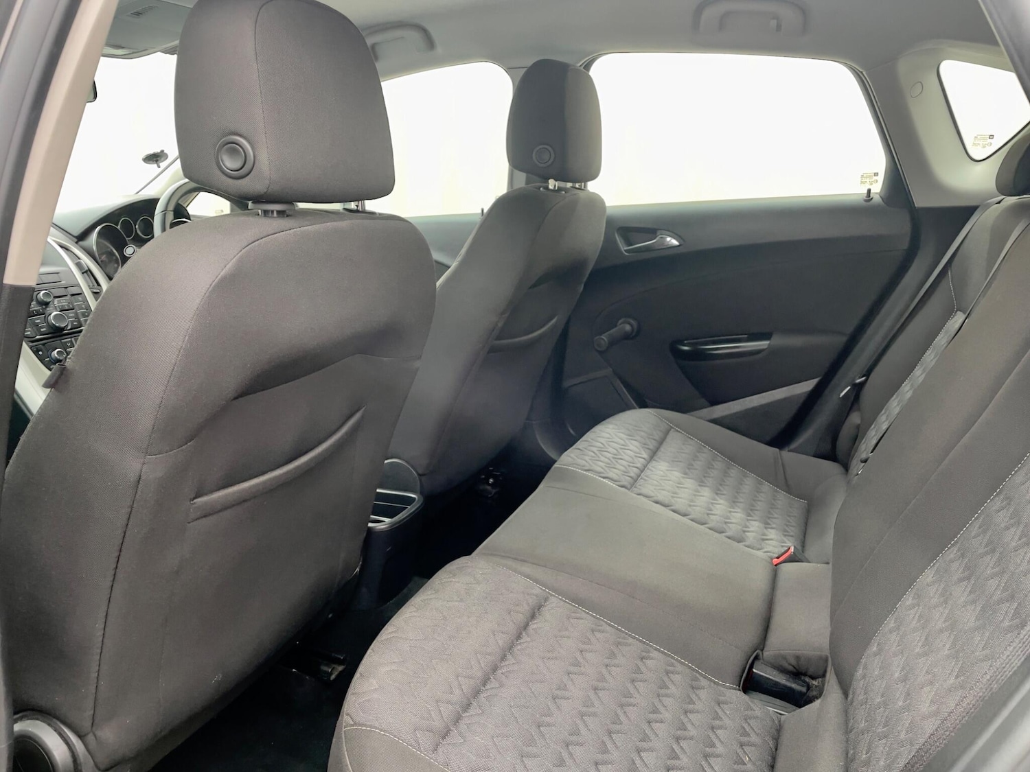 Used Vauxhall Astra 2013 for sale - 77066566: Photo 37