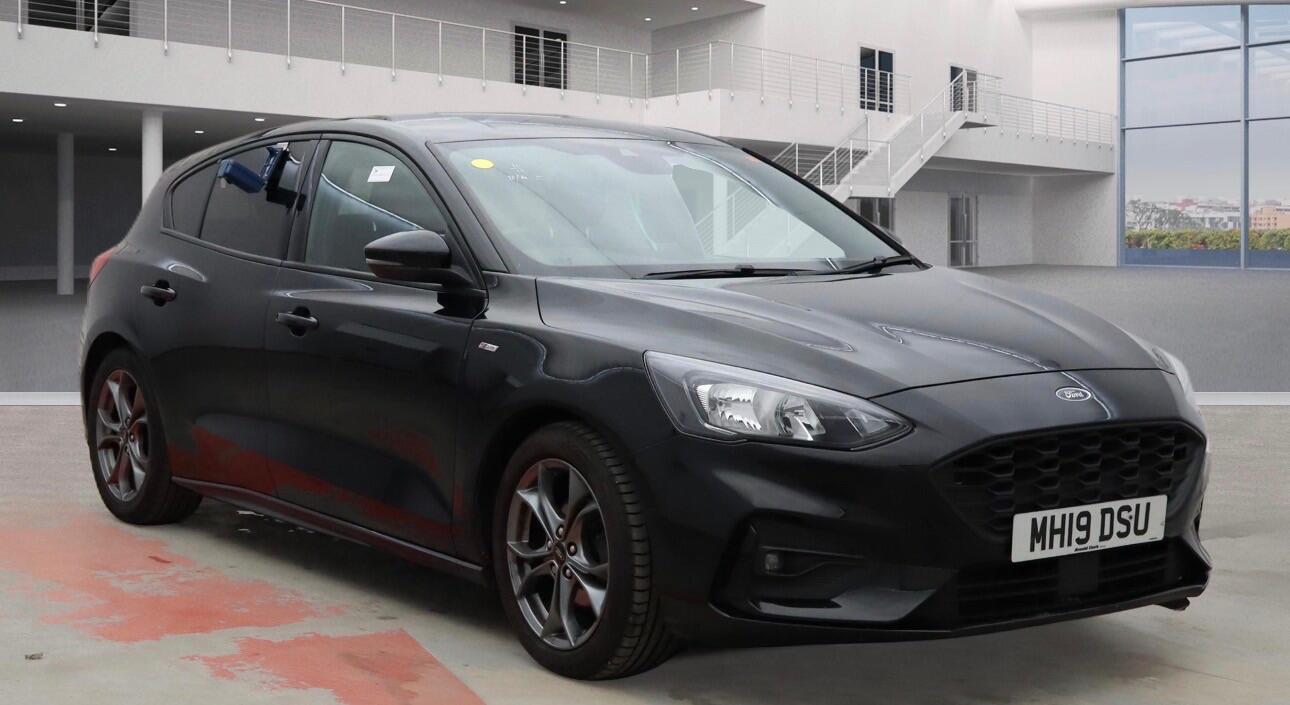 Used Ford Focus 2019 for sale - 77040958: Photo 2
