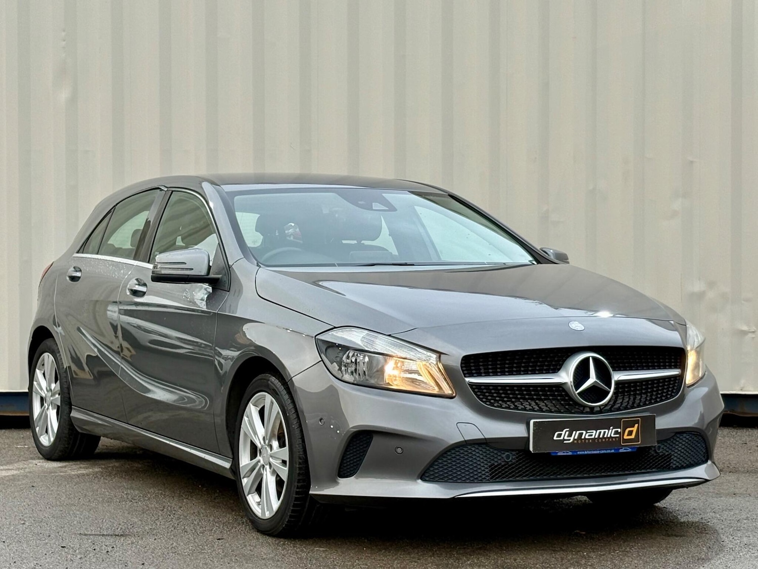 Used Mercedes-Benz A-Class 2016 for sale - 76850216: Photo 2