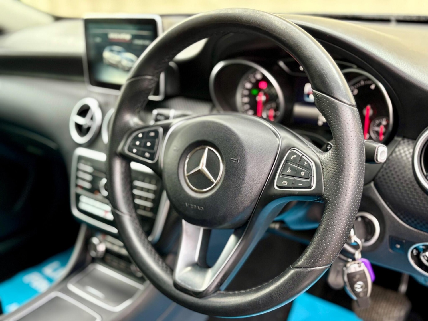 Used Mercedes-Benz A-Class 2016 for sale - 76850216: Photo 32