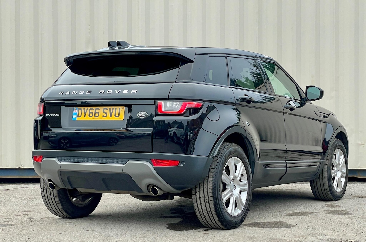 Used Land Rover Range Rover Evoque 2016 for sale - 77783650: Photo 6