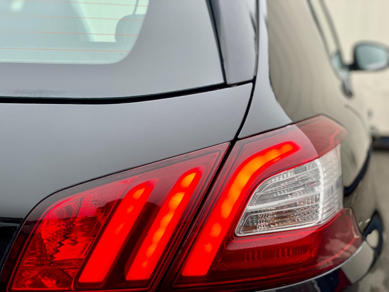 Used Peugeot 308 2017 for sale - 77455765: Photo 20