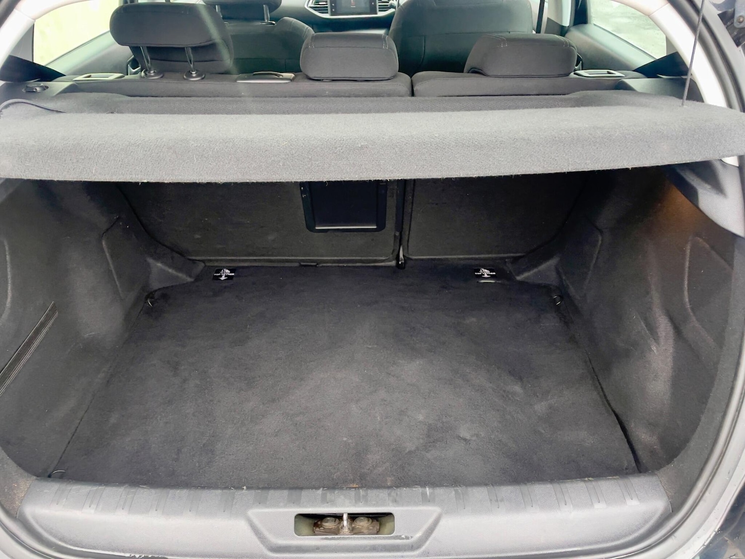 Used Peugeot 308 2017 for sale - 77455765: Photo 35