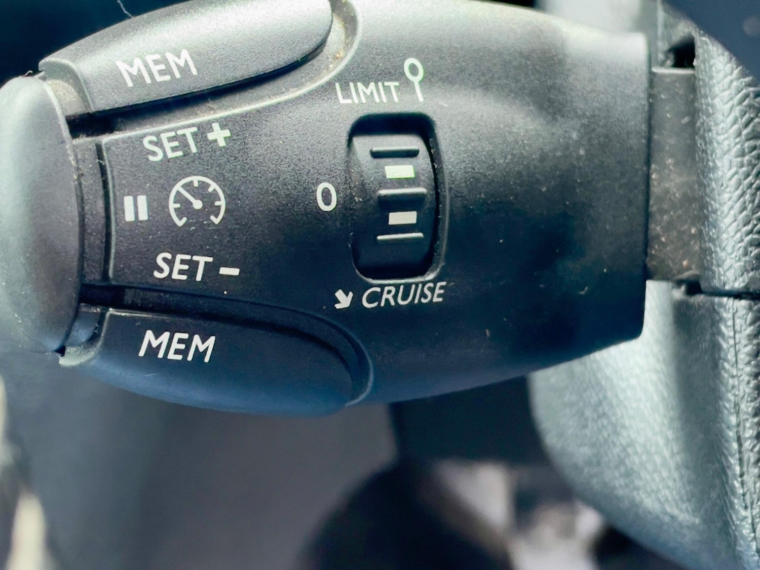 Used Peugeot 308 2017 for sale - 77455765: Photo 44