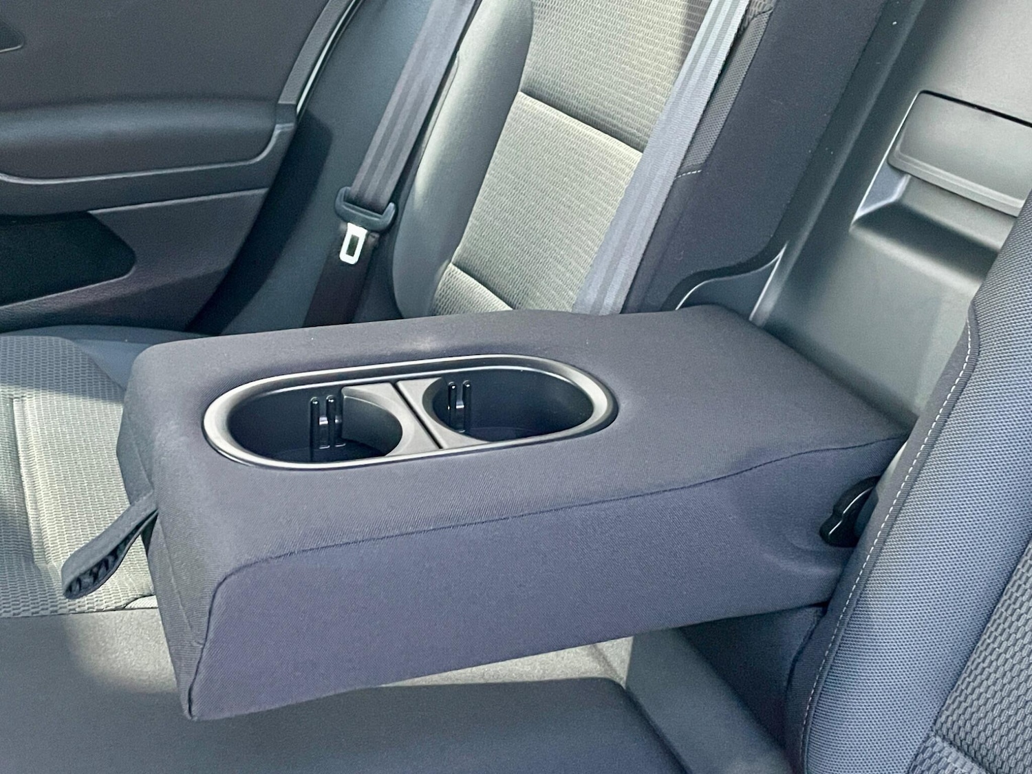 Used Volkswagen Golf 2017 for sale - 76659031: Photo 32