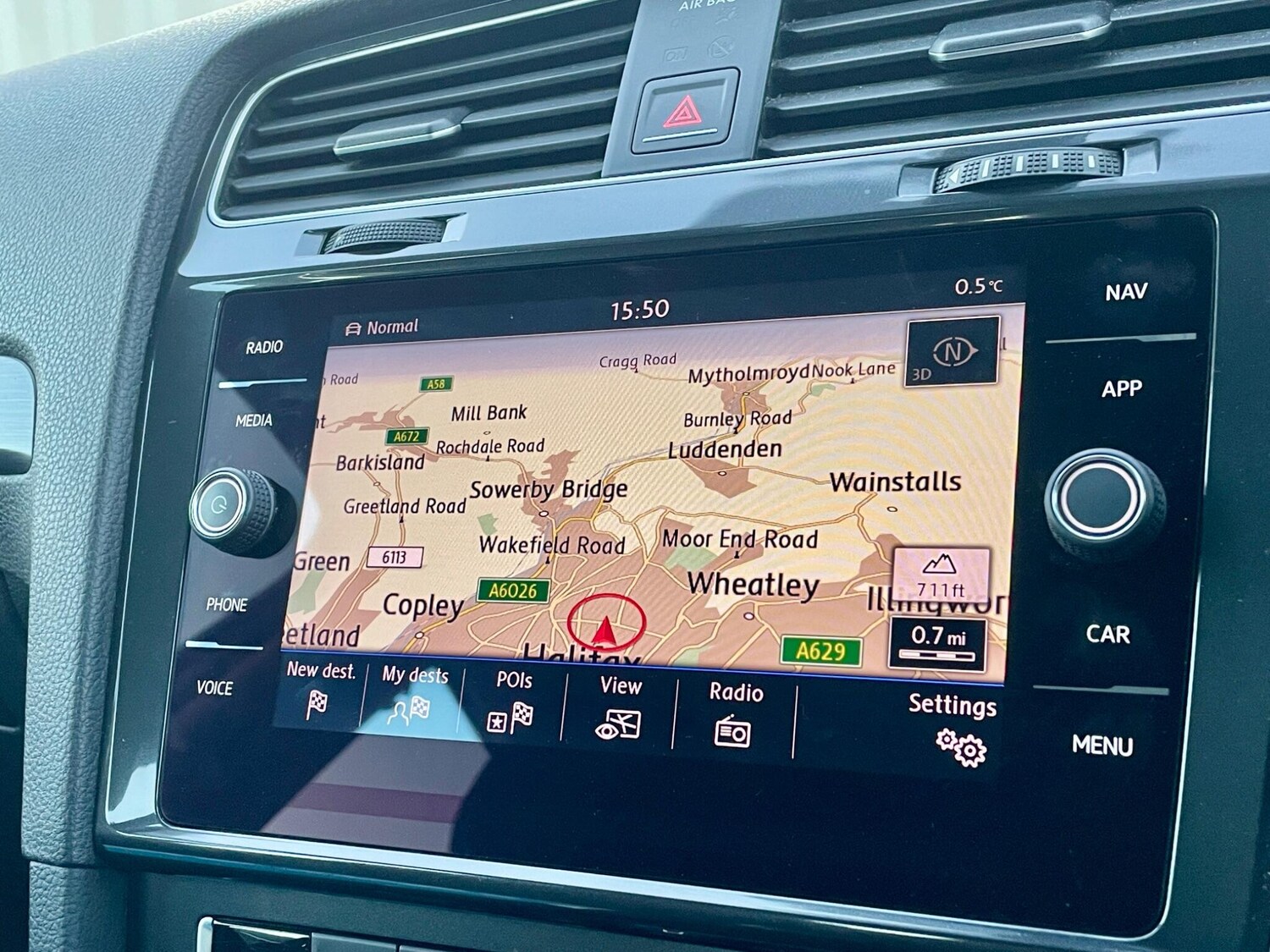 Used Volkswagen Golf 2017 for sale - 76659031: Photo 38