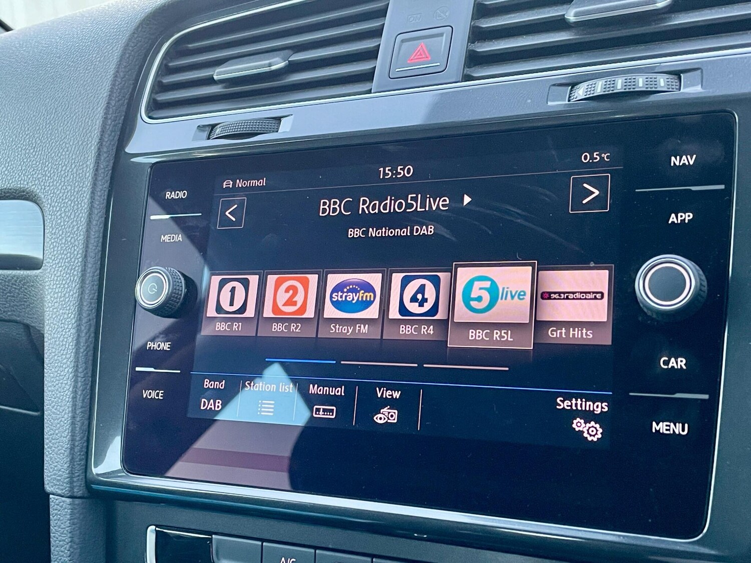 Used Volkswagen Golf 2017 for sale - 76659031: Photo 44