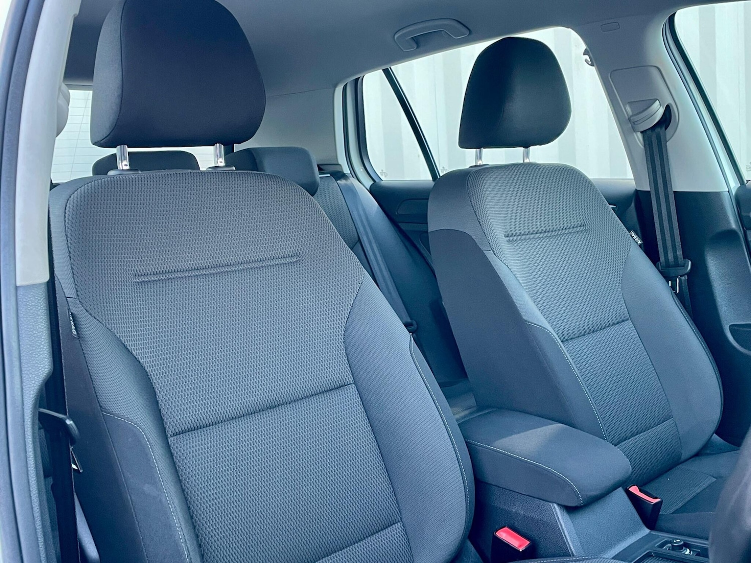 Used Volkswagen Golf 2017 for sale - 76659031: Photo 7