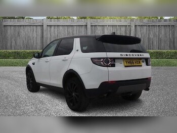 Used Land Rover Discovery Sport 2016 for sale - 78404542: Photo