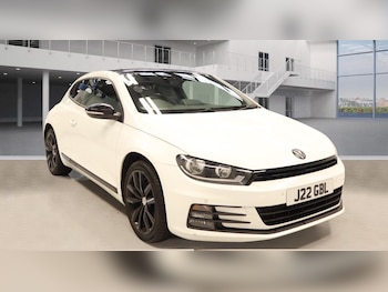Used Volkswagen Scirocco 2017 for sale - 75553200: Photo