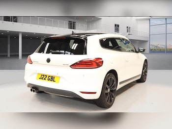 Used Volkswagen Scirocco 2017 for sale - 75553200: Photo