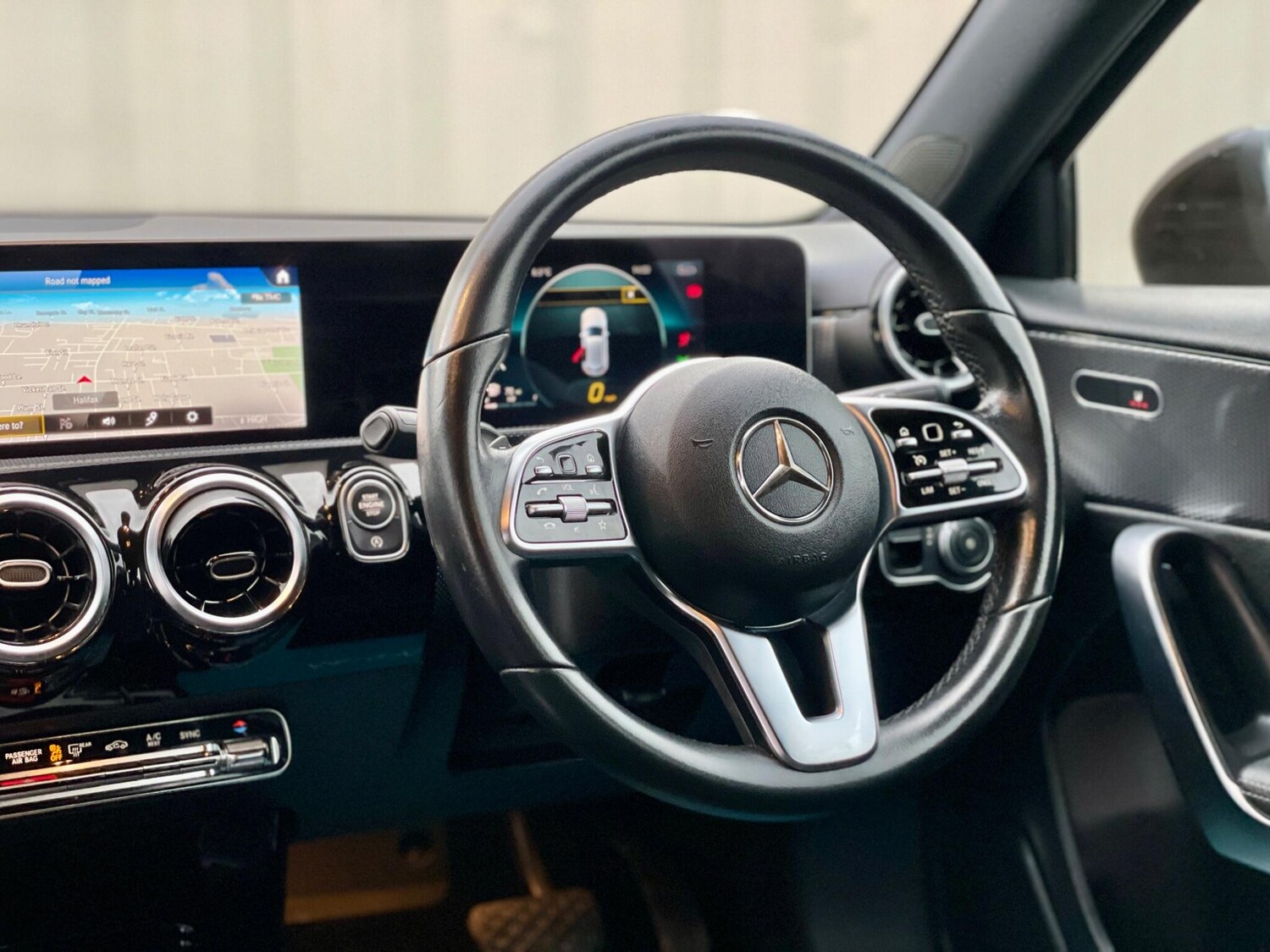 Used Mercedes-Benz A-Class for sale - 77510225: Photo 38