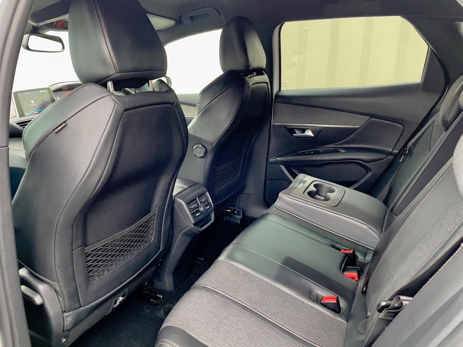 Used Peugeot 3008 2017 for sale - 77455312: Photo 41