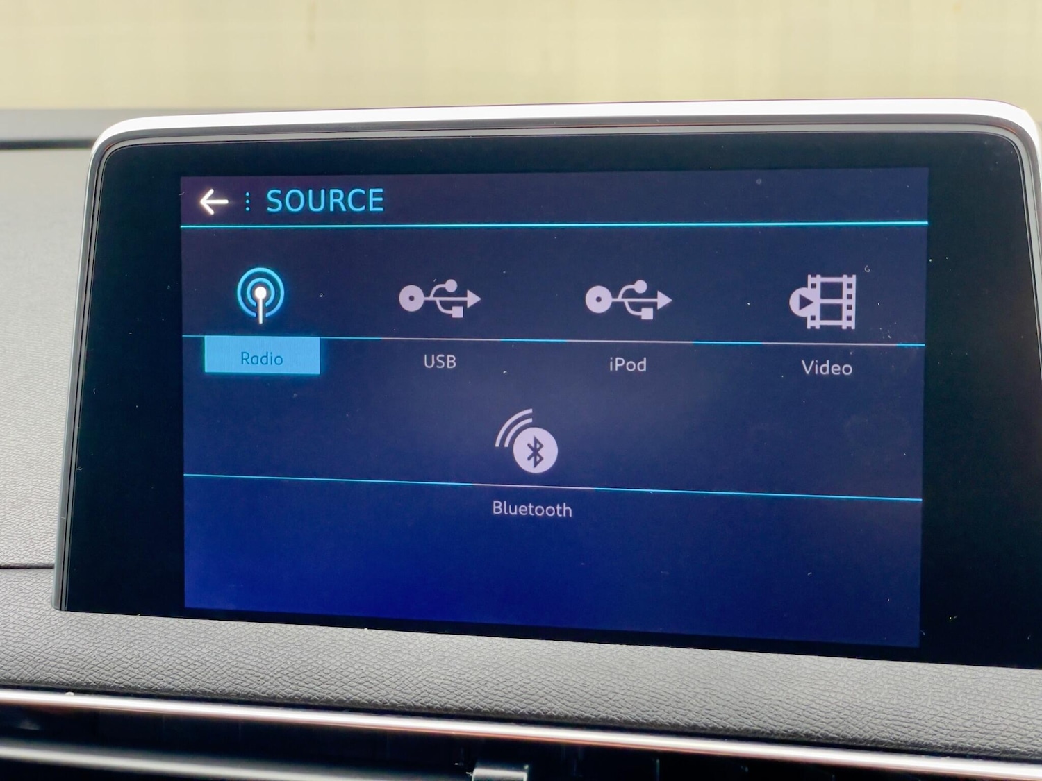 Used Peugeot 3008 2017 for sale - 77455312: Photo 55