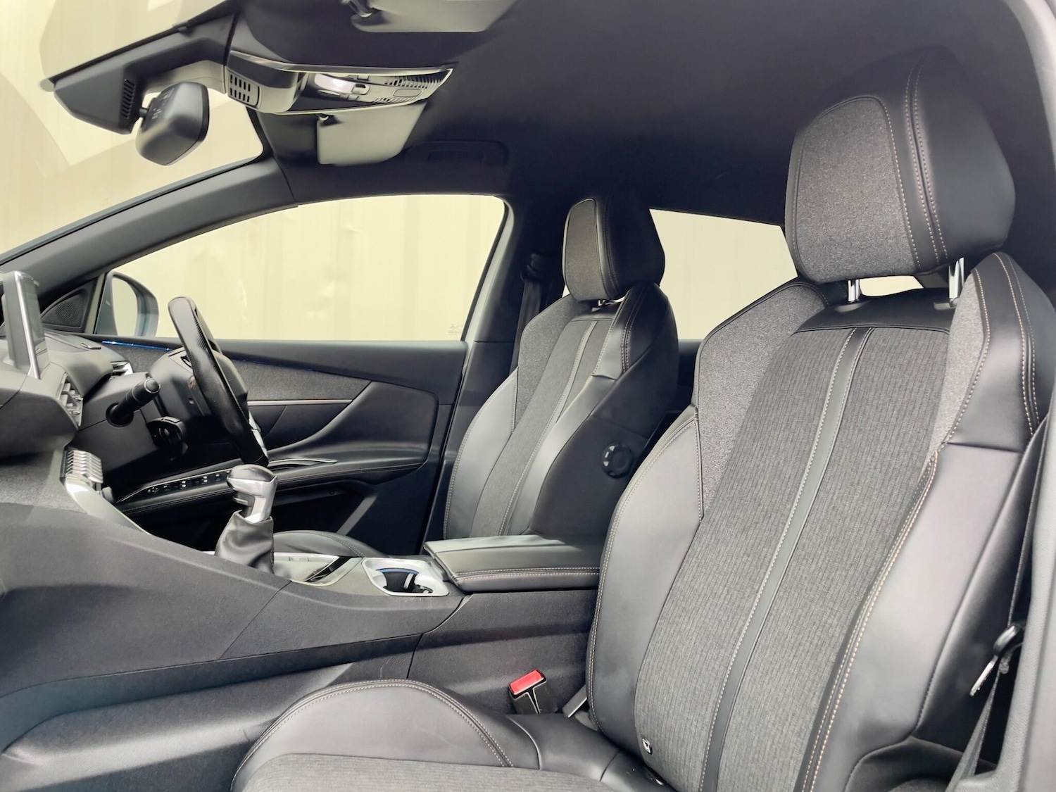 Used Peugeot 3008 2017 for sale - 77455312: Photo 69