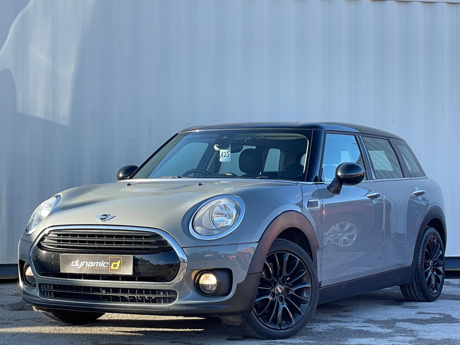 Used MINI Clubman 2017 for sale - 76728514: Photo 1