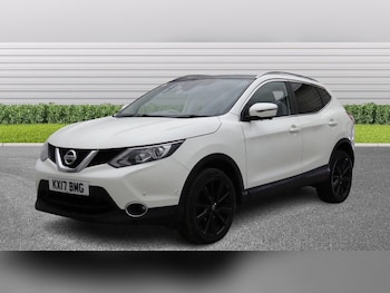 Used Nissan Qashqai 2017 for sale - 77203536: Photo