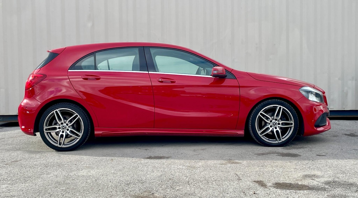 Used Mercedes-Benz A-Class 2017 for sale - 77684074: Photo 19