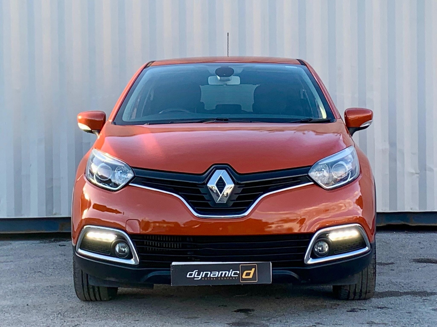 Used Renault Captur 2015 for sale - 76918604: Photo 17