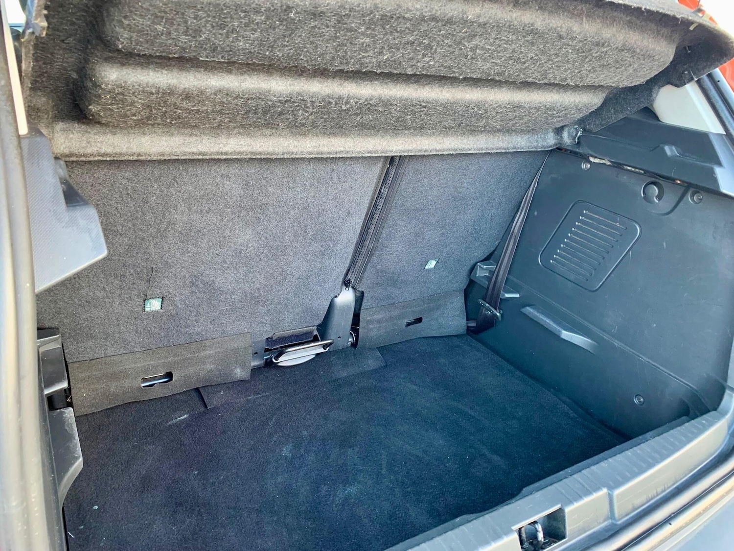 Used Renault Captur 2015 for sale - 76918604: Photo 33